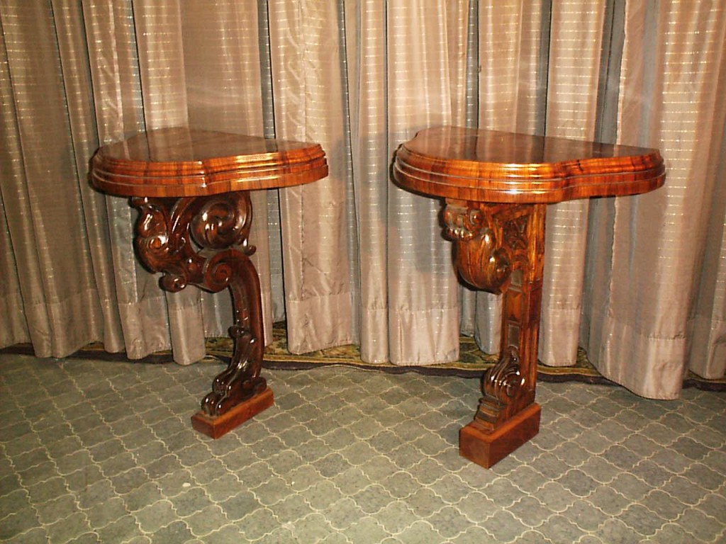 Wandkonsole Archiv - Antike Möbel, Antiquitäten & Restauration